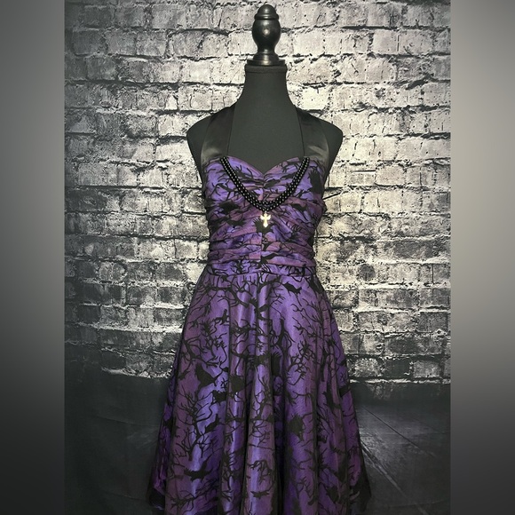 Hell Bunny Dress - Picture 6 of 9